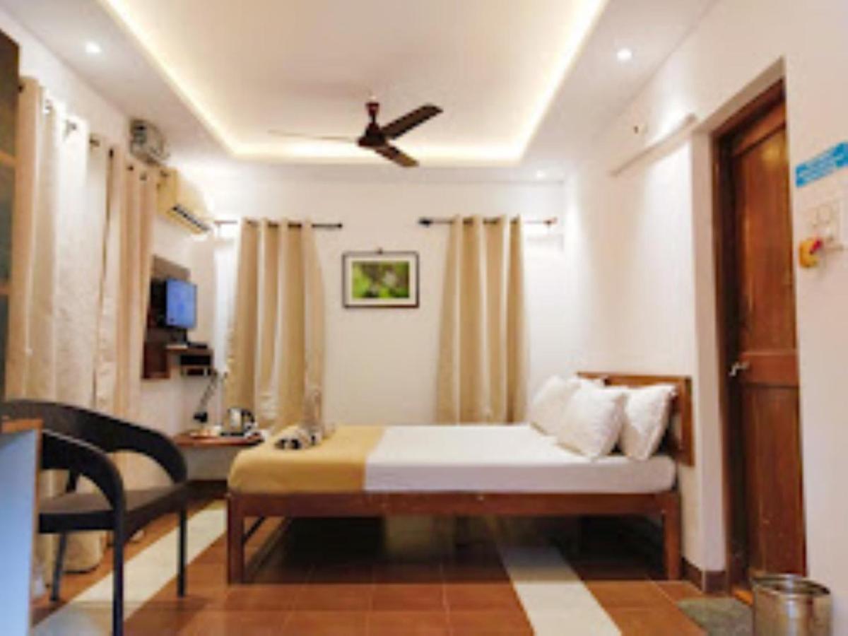 Blue Sea Beach Resort Mālvan Extérieur photo