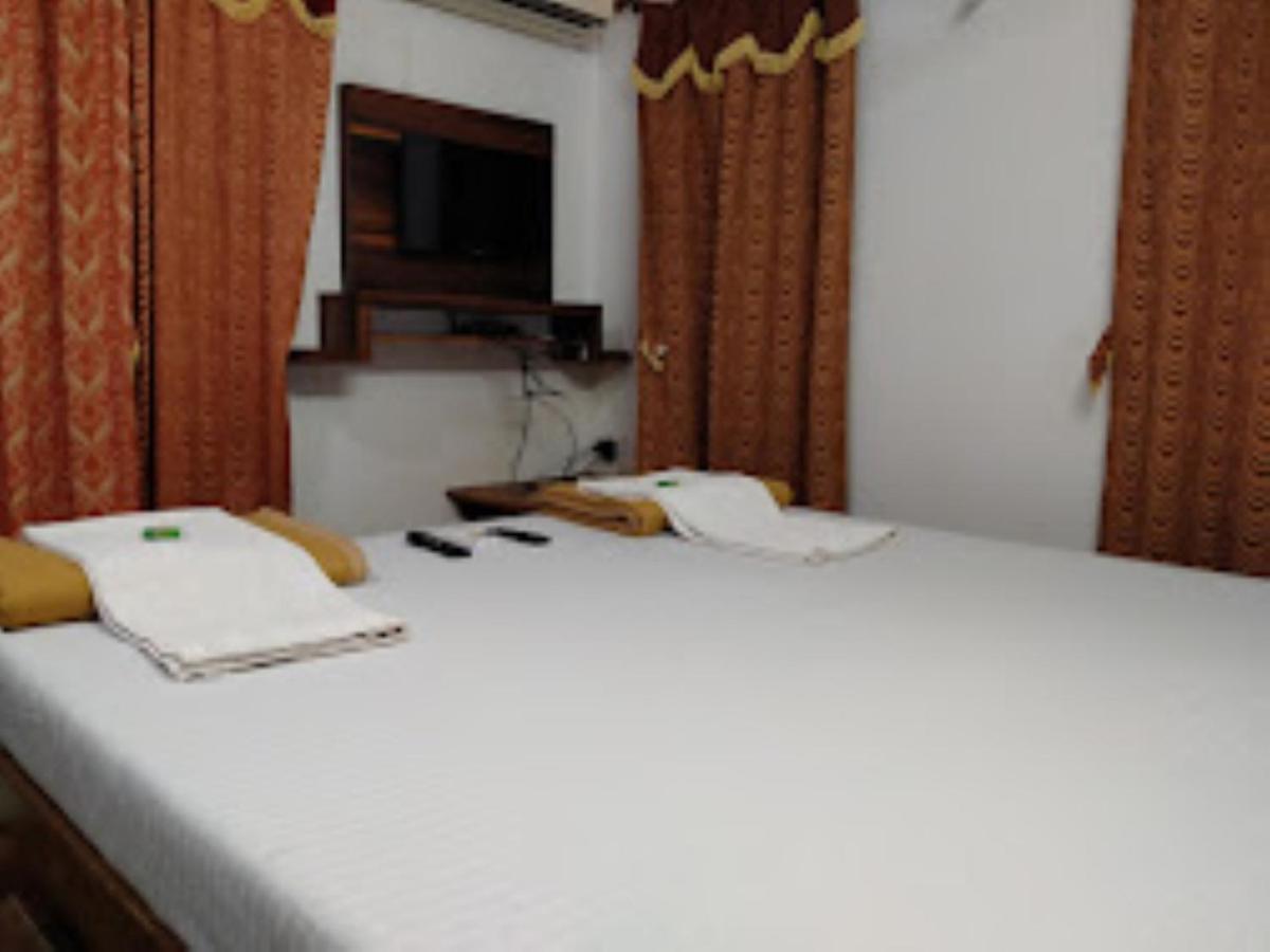 Blue Sea Beach Resort Mālvan Extérieur photo